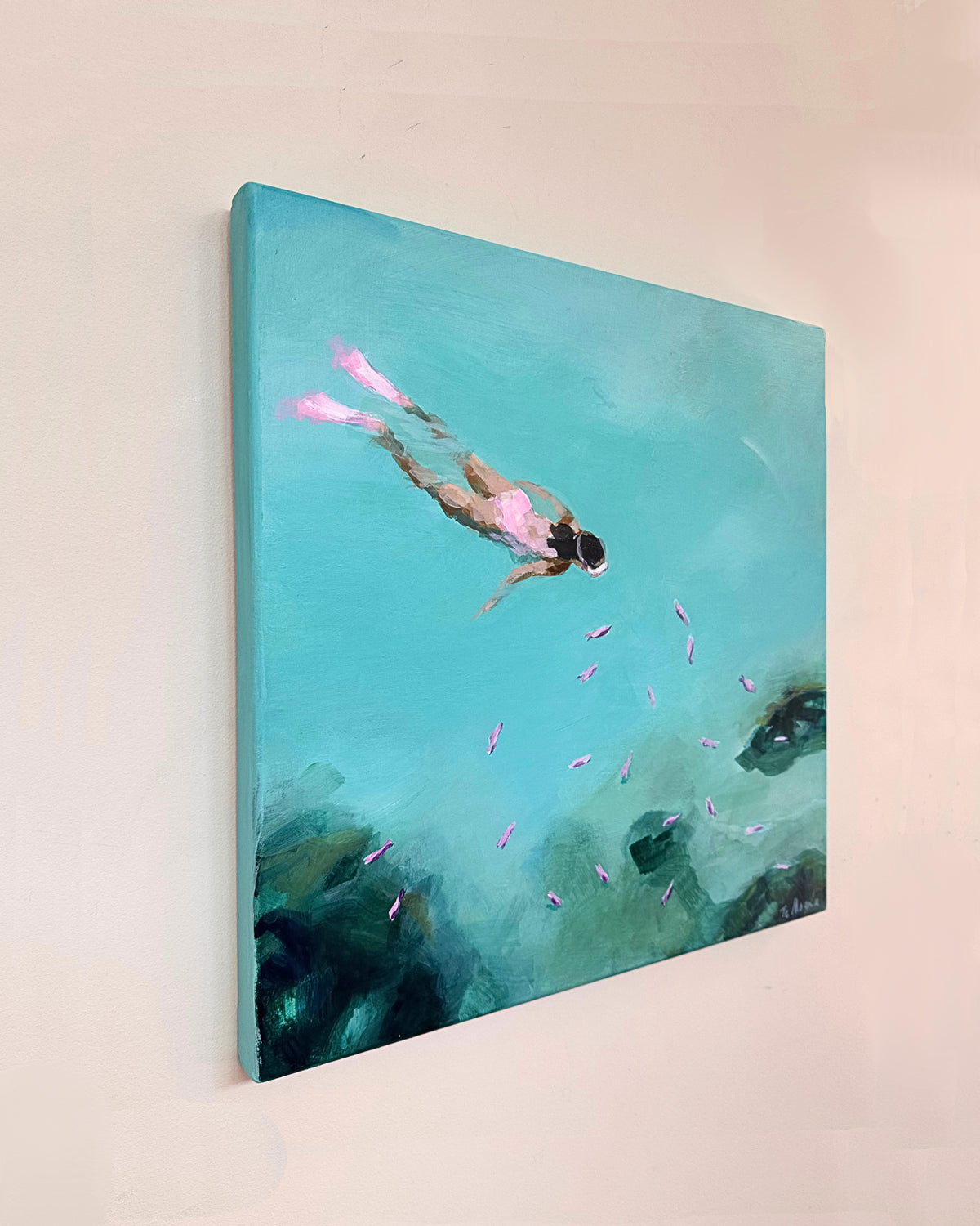 Snorkelling with pink fish